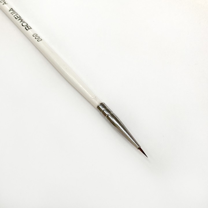 Кисть Bomejia с белой ручкой N00