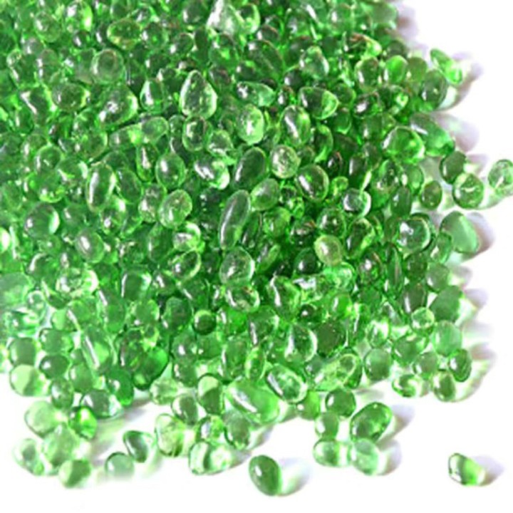 Стеклянная крошка круглая прозрачная зеленая 3-5мм. 100гр.