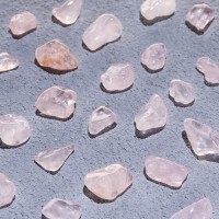 Камни галтованные Розовый кварц 7-9мм. 100гр.
